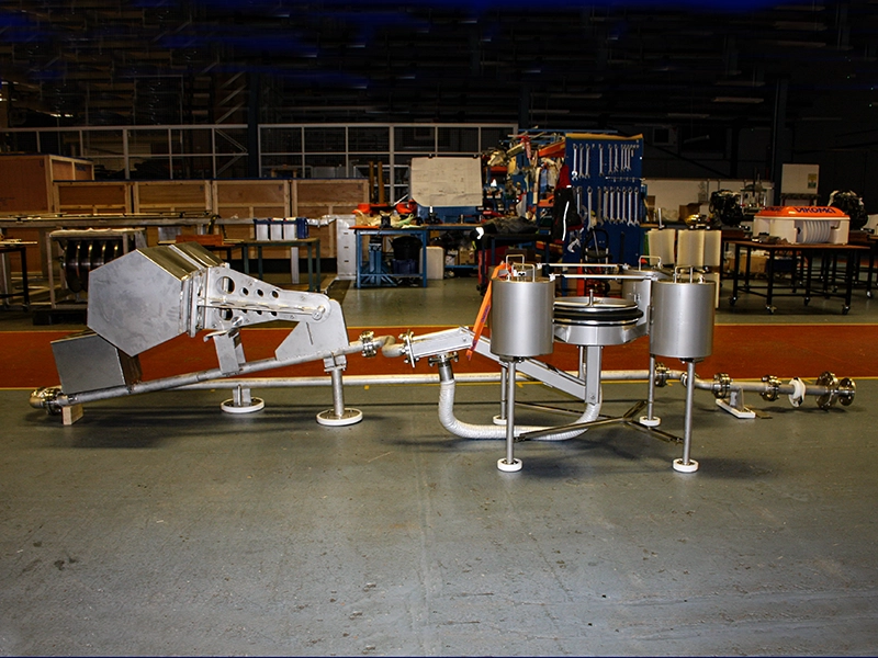 Worley in-tank skimmer