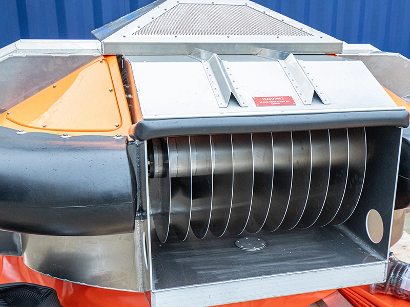 Komara Seaskimmer close-up shot